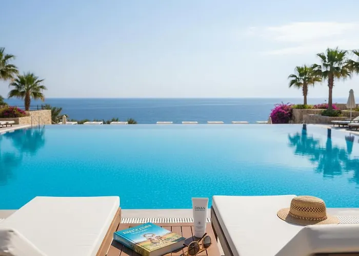 The Divan Ant Ξενοδοχείο 5*