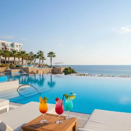 Hotel The Divan Ant 5*
